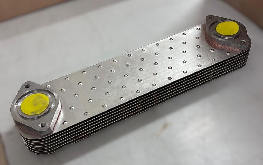 Echangeur de chaleur d'huile moteur